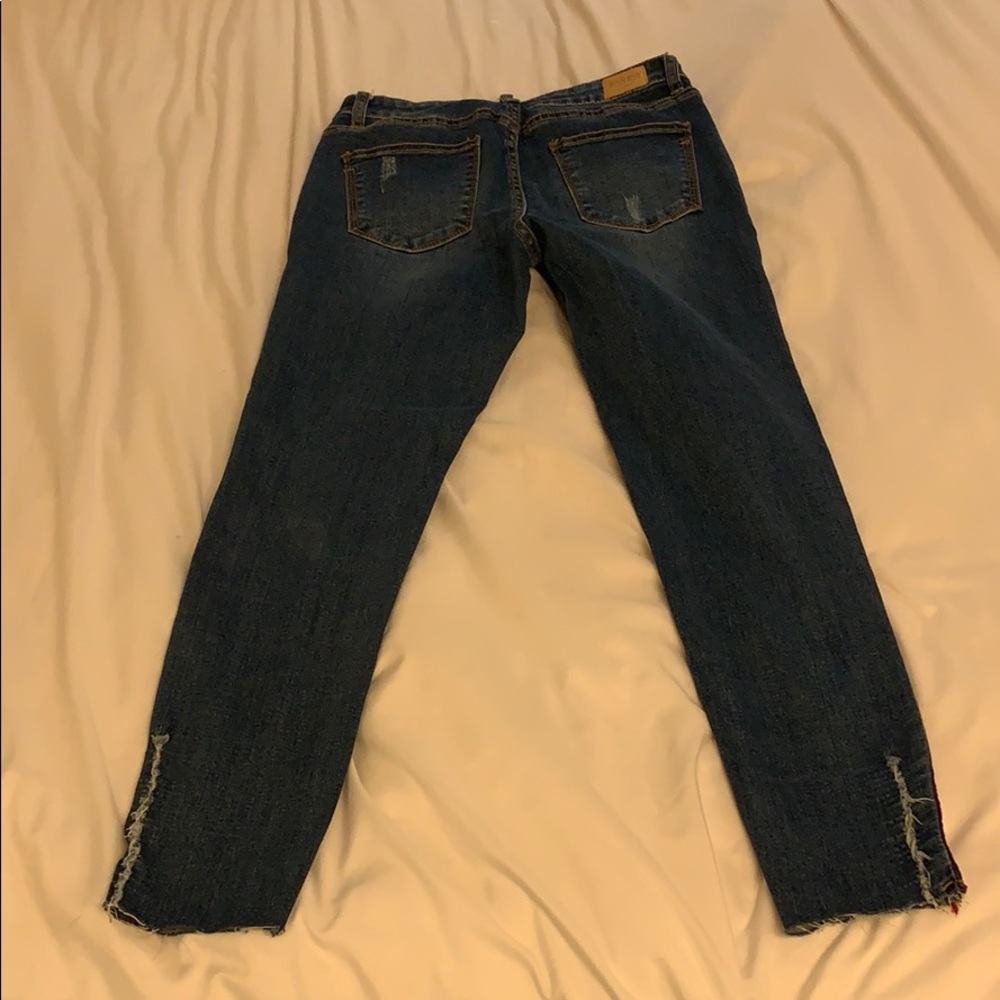 Jeans - Picture 2 of 4